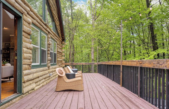 Half Moon by Avantstay 4BR Cabin w/ Large Deck & Yard w/ Patio & Outdoor Dining - Foto 34