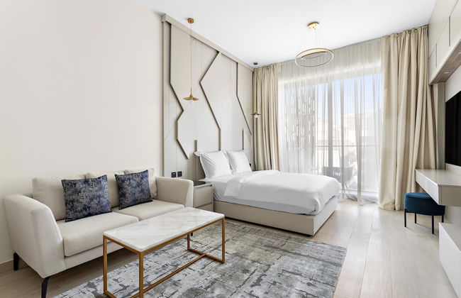 Chic Studio in Arjan With Pool Game Room and gym - Photo 2