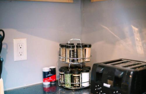 High-Speed Internet - Parking - Washer & Dryer - Foto 7