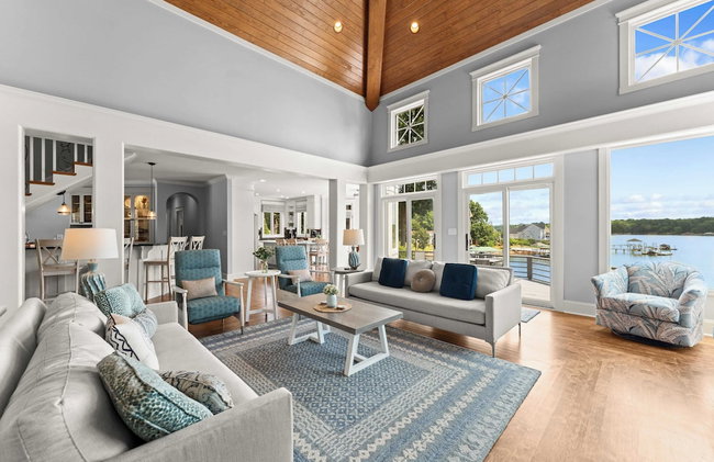 Private Dock, Pool + Hottub, Game Room, Firepit Paradise Pointe by Avantstay - Foto 154