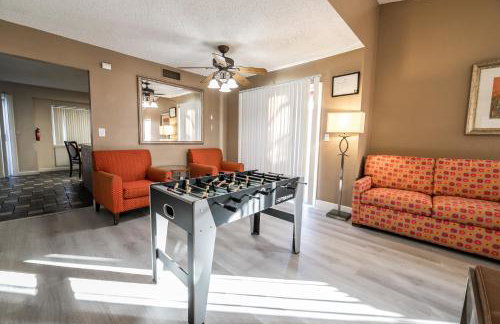 Private Oasis with Pool - Foto 29