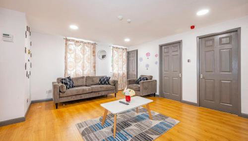 *F2GH* for your most relaxed & Cosy stay + Free Parking + Free Fast WiFi * - Foto 4