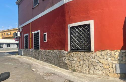 Red House- Accogliente appartamento vicino al porto - Foto 1