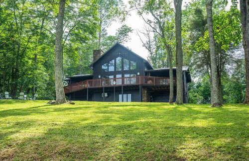 6 Br Cabin Hot Tub Fire Pit Min to Hatley Pointe - Foto 76