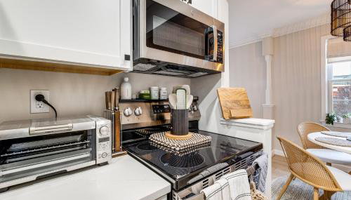 No Car Needed! Condo in Old Town Alexandria - Foto 3