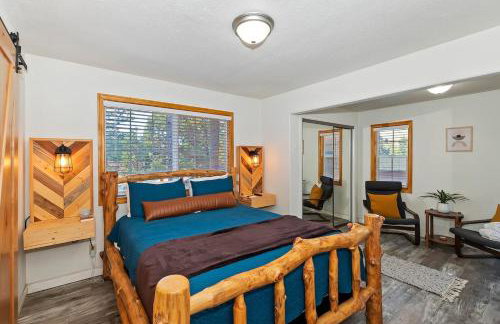 Bear Cub Cottage in Big Bear w/ HotTub & Firepit - Photo 24