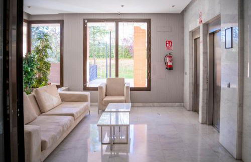 Luxury Apartment near Madrid, Airport, IFEMA, City Center - Photo 26