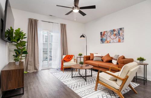 Sunrise Glow Spacious 2BR 2BA 2 King Beds Gym WFH - Foto 5