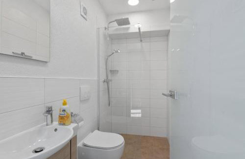 Grosse Luxus-Villa fur 12 Personen mit Pool, Jachuzzi und Meeresnähe - Foto 32