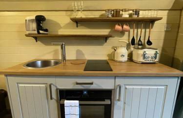 Damson Lodge - Photo 2