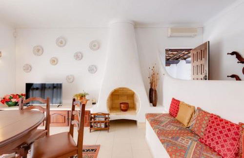 VILLA ROSADO - Moradia para 6 com AC, jardim a 5 min do centro de Albufeira - Foto 6