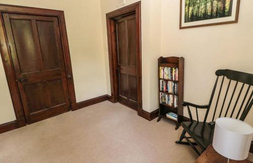 The Coach House - Photo 16