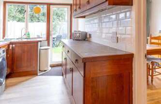 Pass the Keys 3-Bedroom Home in Chelmsford Sleeps 7 - Foto 17