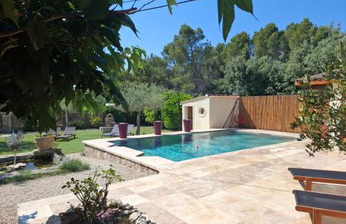 VILLA au calme avec VUE MAGNIFIQUE -entièrement climatisée - piscine - Photo 6