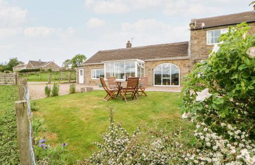 Hury Lodge - Photo 3