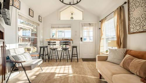 NEW! Boutique TinyHome w/Direct View of PikesPeak! - Foto 4