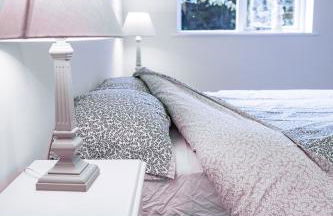 Tranquil Cottage & Garden by Esher Train Station - Foto 15