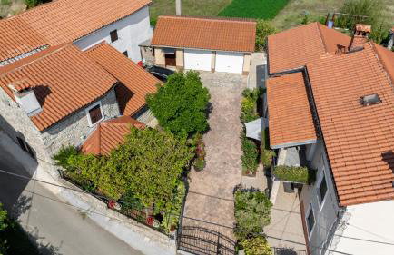 Two Stone Houses Iva - Foto 40