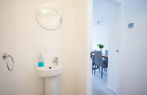 Fantastic House - Near Kempston Town Centre - Foto 32