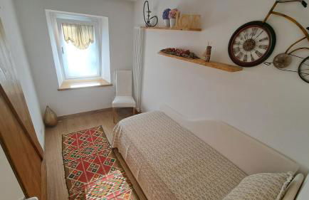 Bruce's family home - Photo 5