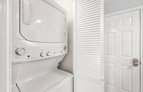 SeaGlass - Oceanfront with expansive balcony - Foto 33