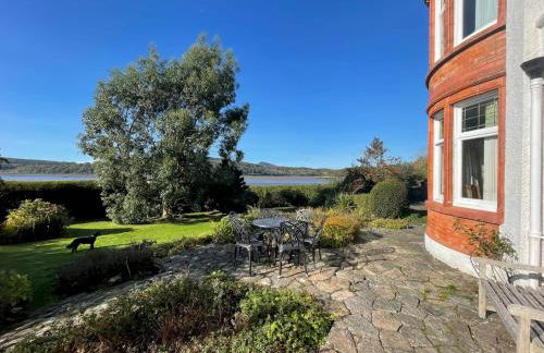 Beautiful 4BR Period Home With Spectacular Views - Pass the Keys - Photo 26