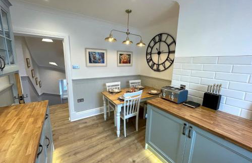 Beautifully Presented 3BR Luxury Apartment - Pass the Keys - Foto 11