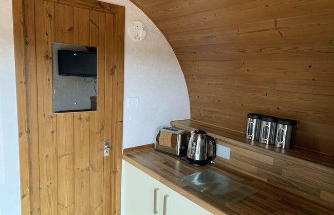 Acdc Glamping, Campervan , Caravan and Tent Resort - Foto 3