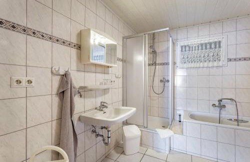 Riedel Fronz - Photo 2