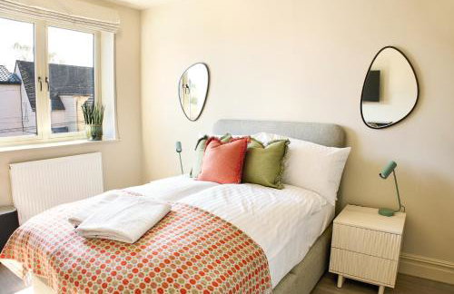 George Apartments - Photo 20