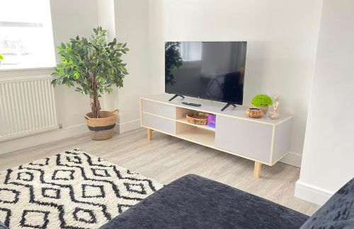 Exclusive 1 and 2 Bedroom Flats only 0,5 miles aw - Foto 68