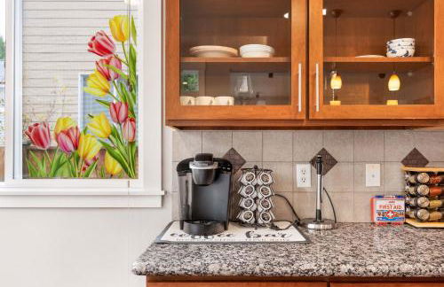 Redmond Modern 3BR Retreat Near Microsoft - Foto 18