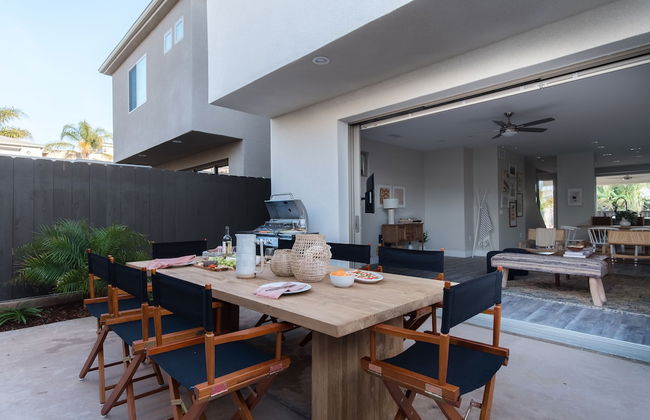 Skyline By Avantstay Modern Beach Retreat w/ Spacious Patio & Rooftop Views - Photo 34