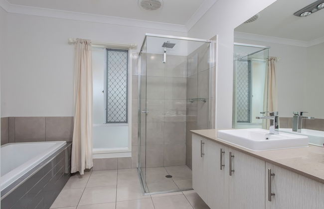 Coastal Casuarina Bliss - Foto 22