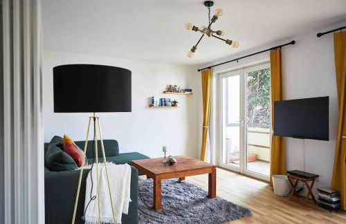 Large 2BR Apart up to 5 ppl, Work&Long Stay, BASF with Strong Wifi - Foto 21