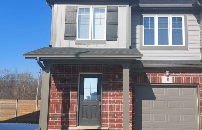 Niagara Sleeps 6 Cozy 3bed 3bath Near Falls - Foto 18