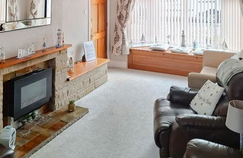 The Bee Happy House - Photo 2