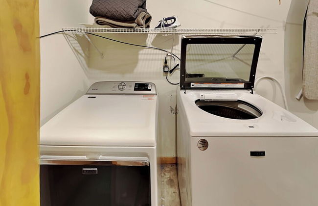 Lured by the Lake - Foto 32