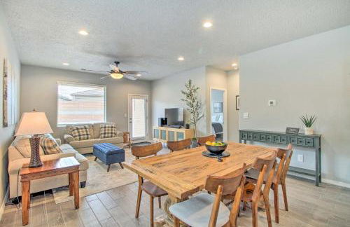 Family-Friendly Rio Rancho Home Near Old Town - Foto 6