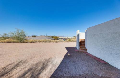 Cozy Couples Retreat with Views in Apache Junction - Foto 24