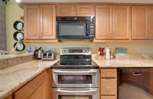 Pool Access Waterfront Hudson Condo! - Foto 12