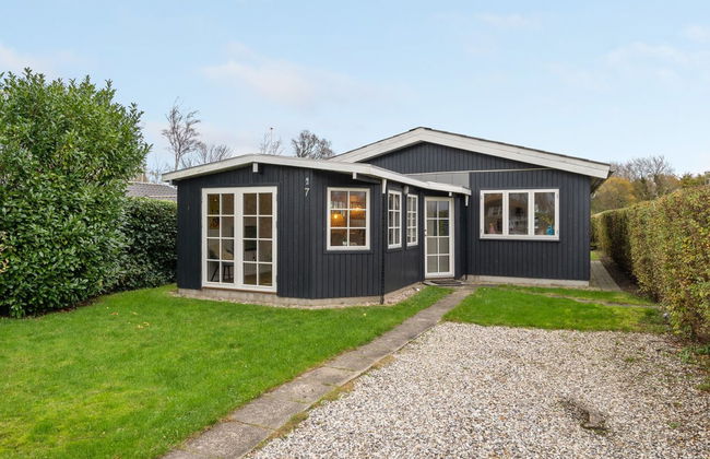 "Maybrit" - 50m from the sea - Foto 1