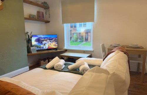 Chase View 1 Bed Sleeps 4 Parking WiFi Contractors - Foto 12