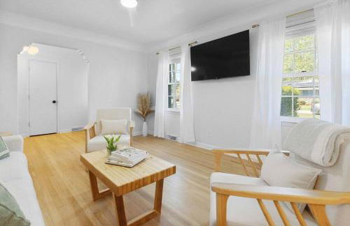 Family Home and Private Backyard - Foto 26