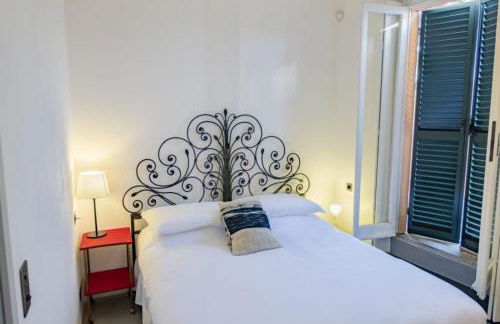 Stunning architectural villa with direct access to lake - Foto 16