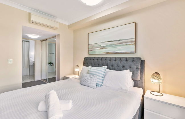 Lux Cairns - 9 Pools BBQ and Gym - Foto 25