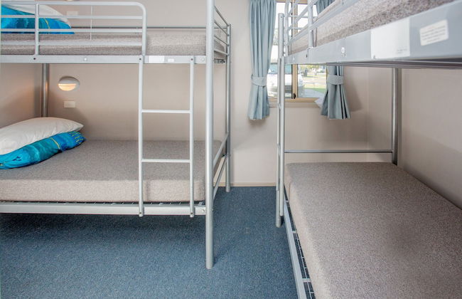 BIG4 Batemans Bay At Easts Riverside Holiday Park - Photo 18