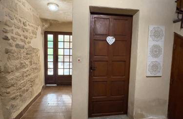 Grand studio sur jardin en centre-ville - Foto 2