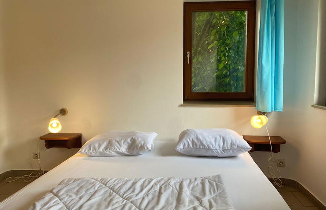 Modern Holiday Home with Hot Tub & Sauna in Ardennes - Photo 2