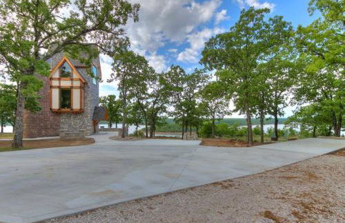 Unique Castle on the Lake - Foto 65